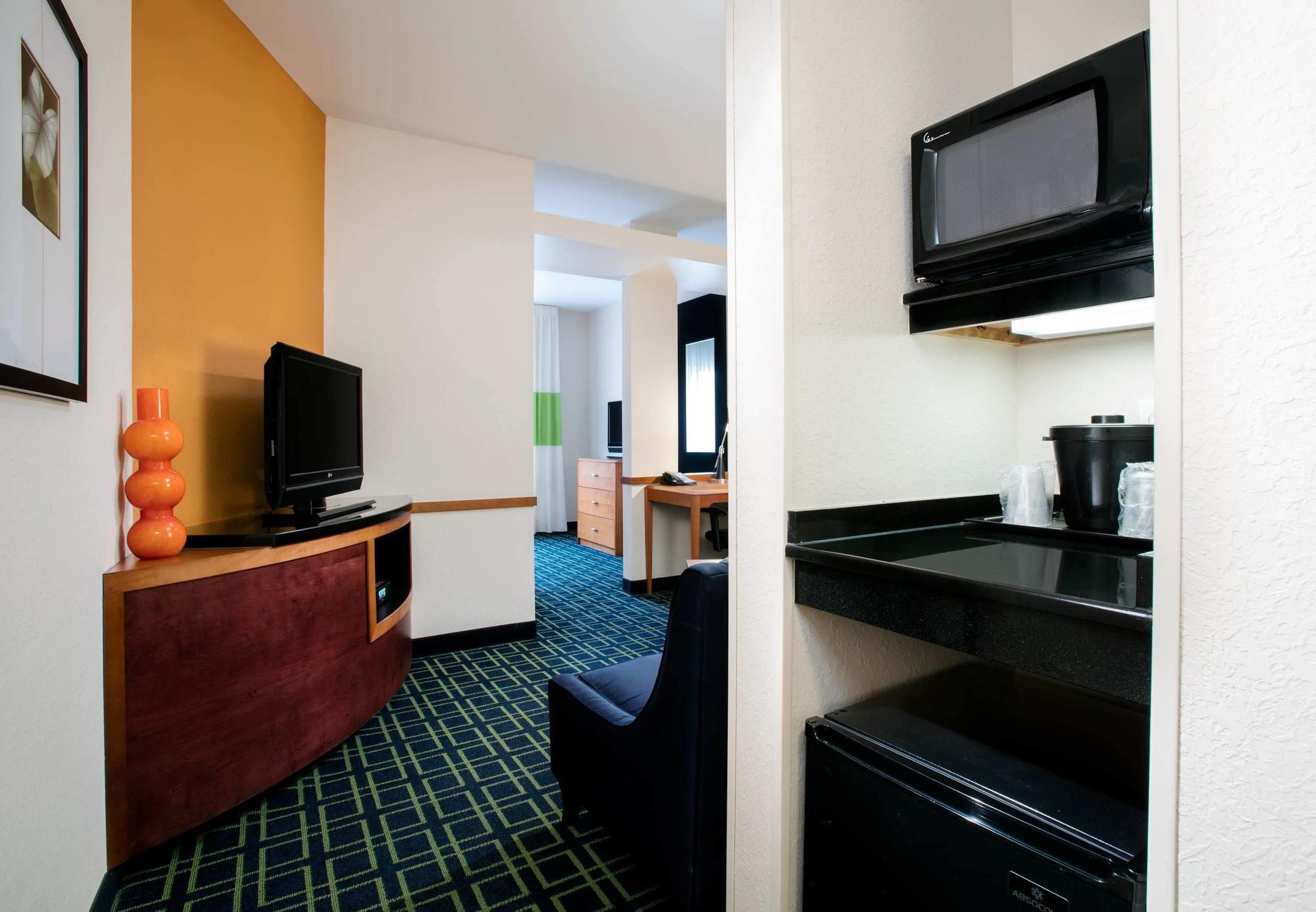 Fairfield Inn And Suites By Marriott Lakeland Plant City Dış mekan fotoğraf